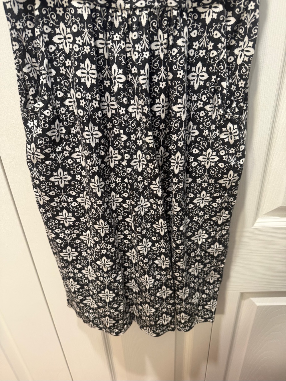 Boden Black and White Floral Scoop-Neck Midi Dress - Picture 6 of 6